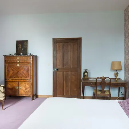 Casa de Campo Paray-le-fresil Chateau Sleeps 15 Pool Wifi Paray-le-Frésil