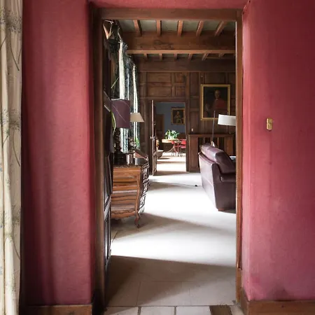 Casa de Campo Paray-le-fresil Chateau Sleeps 15 Pool Wifi Paray-le-Frésil